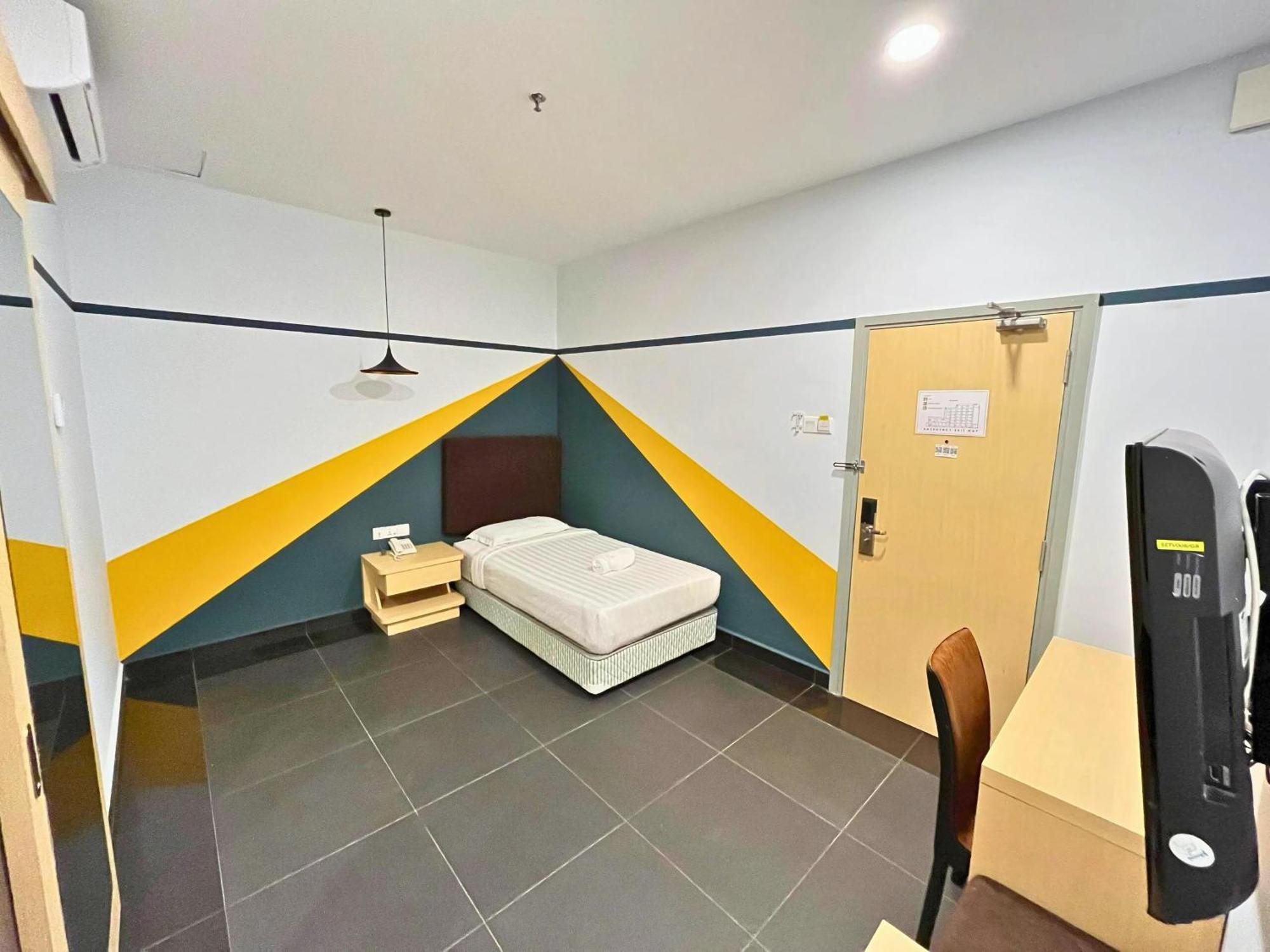 Sky Hotel Selayang Batu Caves Exterior photo