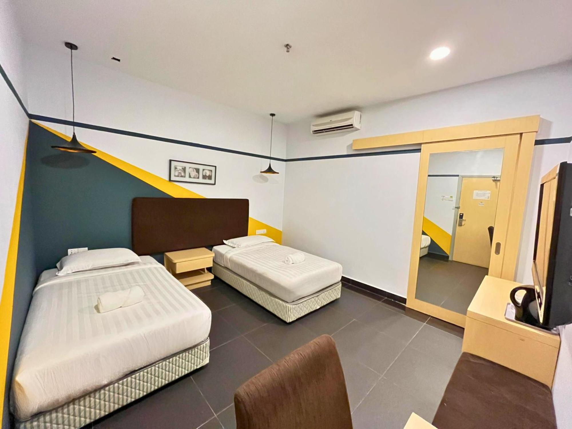 Sky Hotel Selayang Batu Caves Exterior photo